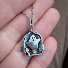 Load image into Gallery viewer, Ghost in the Window Necklace / 18”