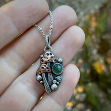 Load image into Gallery viewer, Green Serpentine Mushie Necklace / 19”