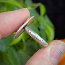 Load image into Gallery viewer, Ghostie Ring / Size 7.25