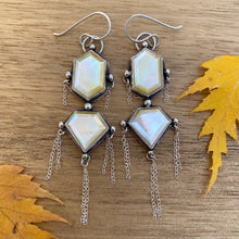 Load image into Gallery viewer, Mother of Pearl Fringe Earrings