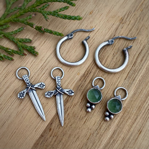 Green Serpentine & Dagger Hoop Earring Set