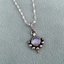 Load image into Gallery viewer, Rainbow Moonstone Twinkle Necklace / 16”