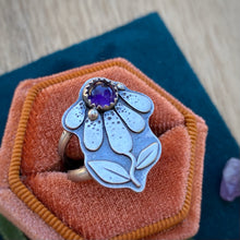 Load image into Gallery viewer, Amethyst Coneflower Ring / Size 7