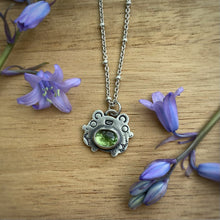 Load image into Gallery viewer, Jill, the Peridot Frog Necklace / 17”