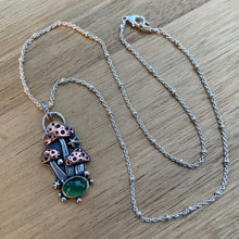 Load image into Gallery viewer, Green Serpentine Mushie Necklace / 17”