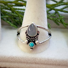 Load image into Gallery viewer, White Moonstone &amp; Turquoise Statement Ring / Size 11.25 - 11.5