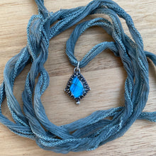 Load image into Gallery viewer, Labradorite Silk Choker Pendant