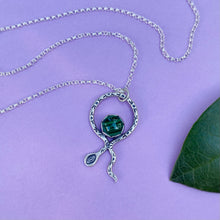 Load image into Gallery viewer, Serpentine Necklace - Malachite / 18” / Made to Order
