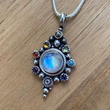 Load image into Gallery viewer, Rainbow Moonstone Rainbow Necklace / 18”