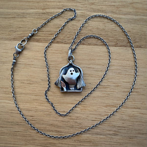 Ghost in the Window Necklace / 18”