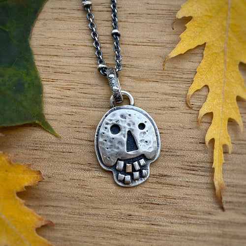 Gold Tooth Skully Necklace / 17”