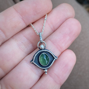 Green Serpentine Evil Eye Necklace / 18”