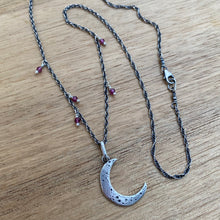 Load image into Gallery viewer, Crescent Moon Garnet Beaded Necklace / 19”