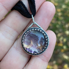 Load image into Gallery viewer, Fluorite Reversible Pumpkin Choker Pendant