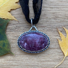 Load image into Gallery viewer, Lepidolite Reversible Pumpkin Choker Pendant