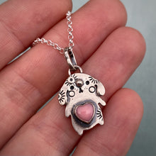 Load image into Gallery viewer, Queen Conch Shell Heart Puppy Dog Necklace / 19”