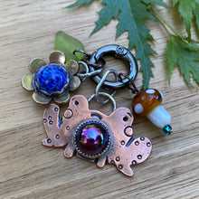 Load image into Gallery viewer, Winnie the Frog Jumbo Copper Charm