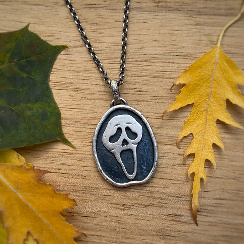 Ghostface Necklace / 19”