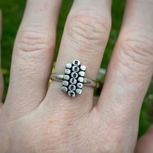 Load image into Gallery viewer, Dotty Resist Ring / Size 9