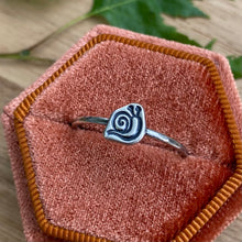 Load image into Gallery viewer, Tiny Snail Stamped Ring / Size 8.75