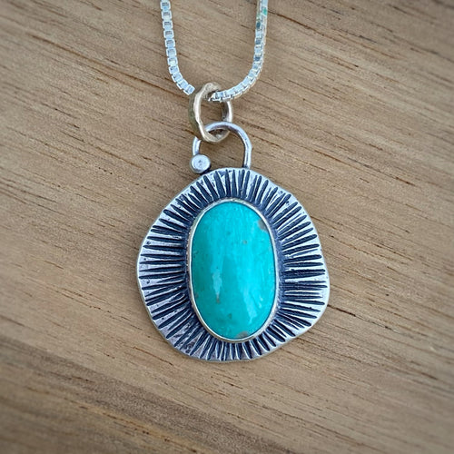 Turquoise Mountain Chunky Pendant Necklace / 20”
