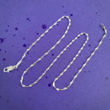 Load image into Gallery viewer, Sterling Silver Twisted Herringbone Chain / 16"