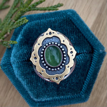 Load image into Gallery viewer, Green Serpentine Ornate Frame Ring / Size 7.25-7.5