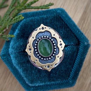 Green Serpentine Ornate Frame Ring / Size 7.25-7.5