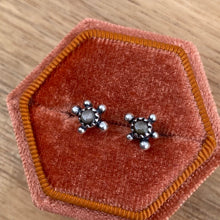 Load image into Gallery viewer, Black Sapphire Sputnik Studs {B}