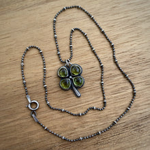 Load image into Gallery viewer, Peridot Four Leaf Clover Necklace / 16”