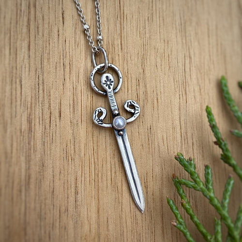 Pearl Sword Necklace / 20”