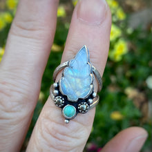 Load image into Gallery viewer, Rainbow Moonstone, Turquoise, &amp; Pyrite Leaf Ring / Size 7