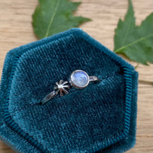 Load image into Gallery viewer, Rainbow Moonstone Starry Ring / Size 7