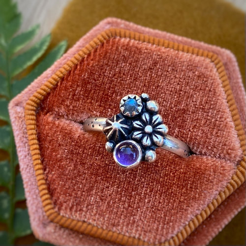 Amethyst & Labradorite Starry Flower Ring / Size 7.5