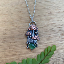 Load image into Gallery viewer, Green Serpentine Mushie Necklace / 17”