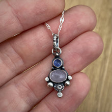 Load image into Gallery viewer, Kunzite &amp; Tanzanite Mini Statement Necklace / 19”