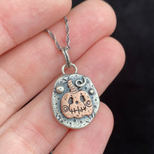 Load image into Gallery viewer, Jack-O Pendant Necklace / 18”