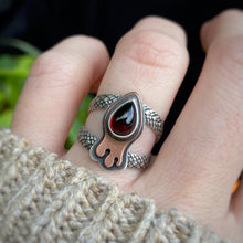 Load image into Gallery viewer, Garnet Drippy Ring / Size 7 - 7.25