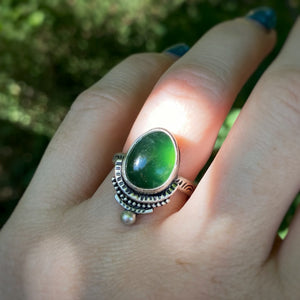 Green Serpentine Statement Ring / Size 8.75