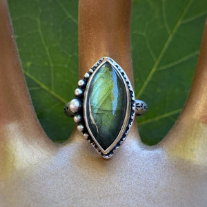 Labradorite Statement Ring / Size 8 - 8.25