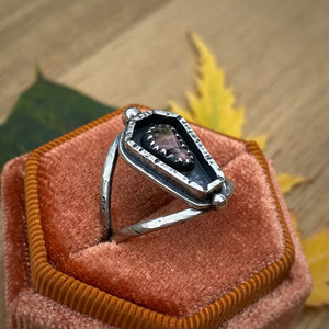 Rhodonite Coffin Ring / Size 6.75