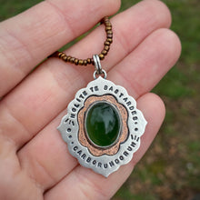 Load image into Gallery viewer, Green Serpentine Ornate Frame Necklace / 17”