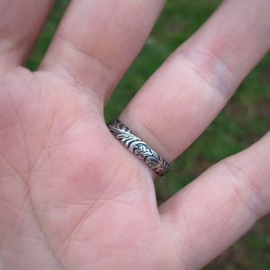 “Resist” Ornate Frame Ring / Size 7.5