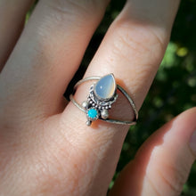 Load image into Gallery viewer, White Moonstone &amp; Turquoise Statement Ring / Size 11.25 - 11.5