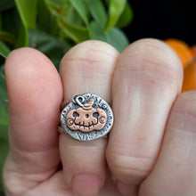 Load image into Gallery viewer, Jack-O Ring / Size 7