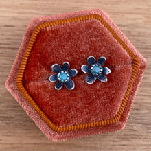 Load image into Gallery viewer, Amazonite Daisy Studs