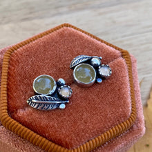 Load image into Gallery viewer, Yellow Aventurine &amp; Peach Moonstone Cluster Stud Earrings
