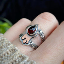 Load image into Gallery viewer, Garnet Drippy Ring / Size 7 - 7.25