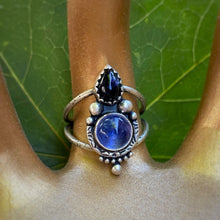 Load image into Gallery viewer, Iolite &amp; Tanzanite Statement Ring / Size 5.75
