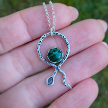 Load image into Gallery viewer, Serpentine Necklace - Malachite / 18” / Made to Order